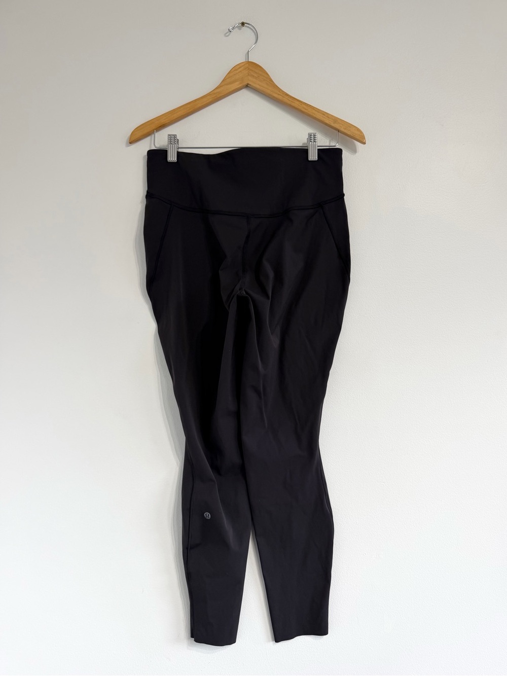 Lululemon Base Pace High-Rise Tight 28" Brushed Black running workout - Picture 3 of 12
